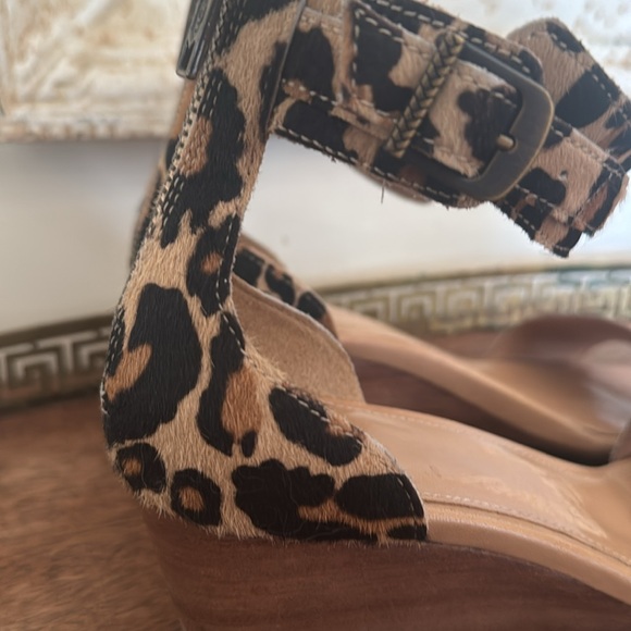 UGG Calf Hair Char Leopard Ankle Strap Sandals - Picture 3 of 8